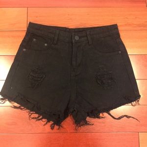 Waist 68cm, length 29cm, thigh 58cm, hip 90cm